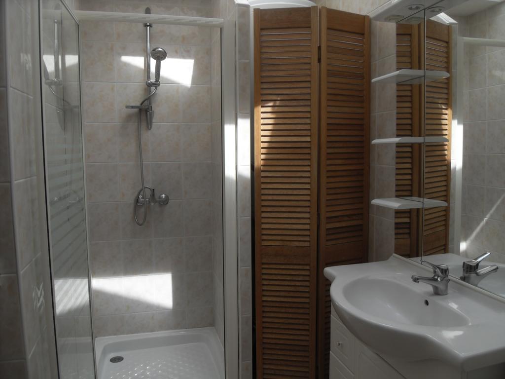 Apartmán Maison En Pierre Port-en-Bessin-Huppain Exteriér fotografie