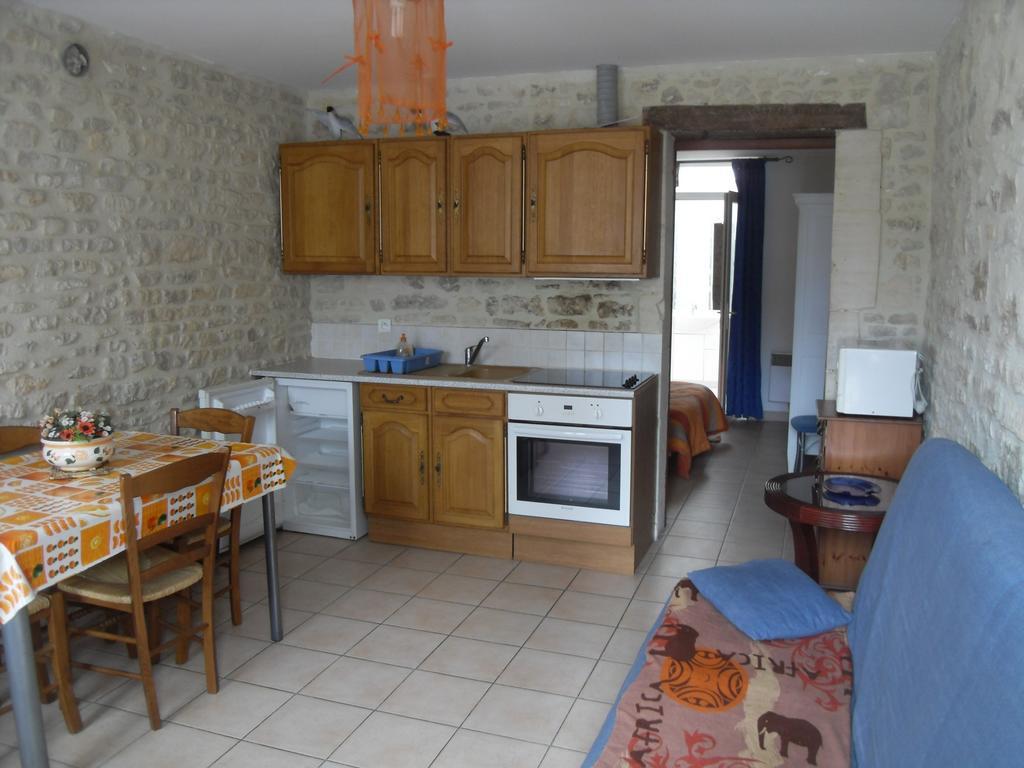 Apartmán Maison En Pierre Port-en-Bessin-Huppain Pokoj fotografie